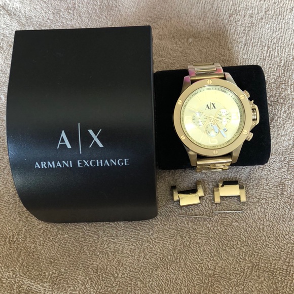 A | X Armani Exchange Gold Watch Almost like New - Picture 3 of 6
